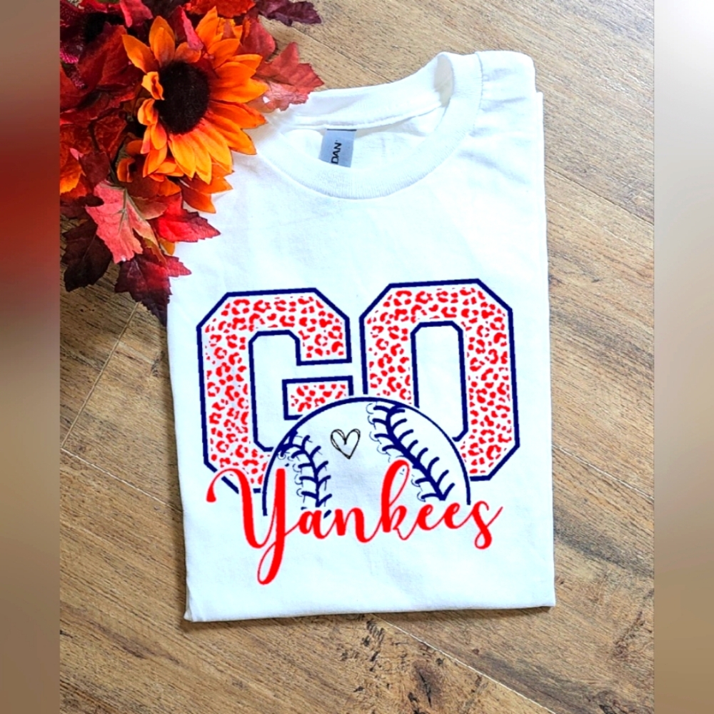 Cute in my yankees era popular MLB championship NY YANKEES tee